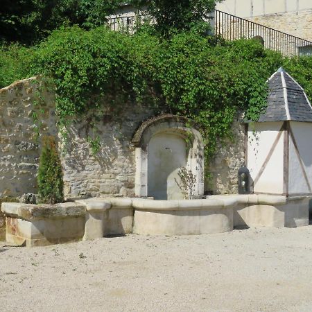 Chateau De Gaubert Bed & Breakfast Terrasson-Lavilledieu Exterior photo
